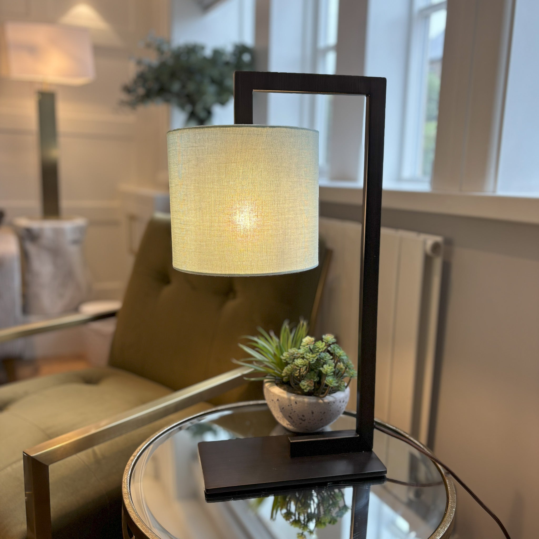 Overarm Table Lamp in Matt Bronze