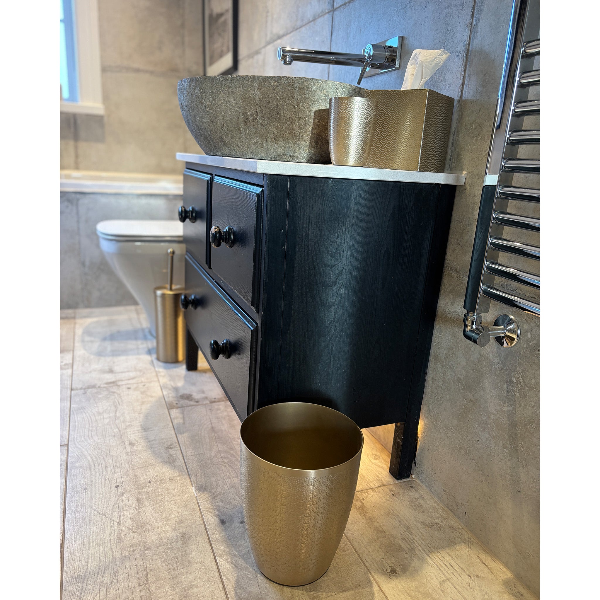 Scallop Pattern Gold Finish Waste Bin