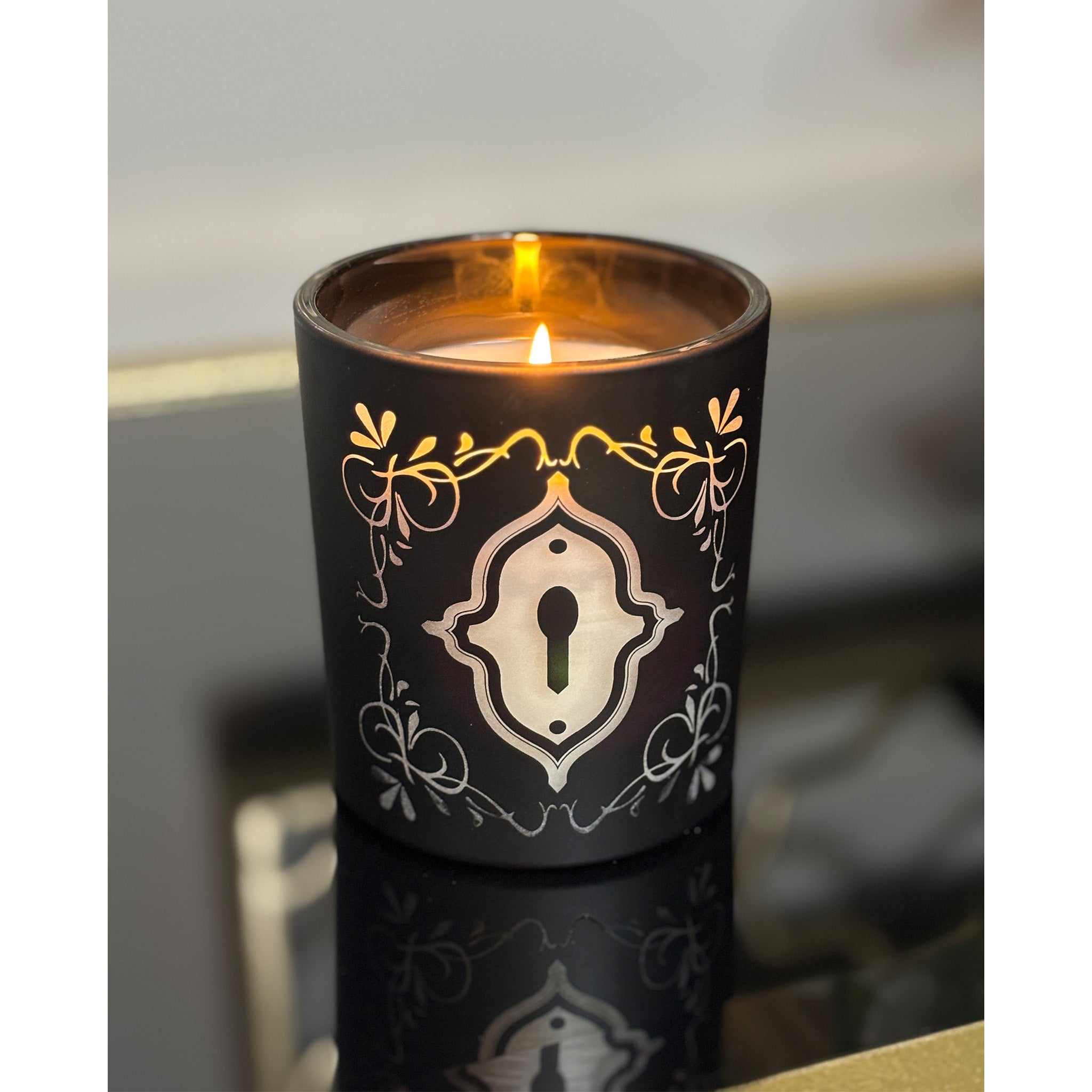 Secret Winter Scented Candle