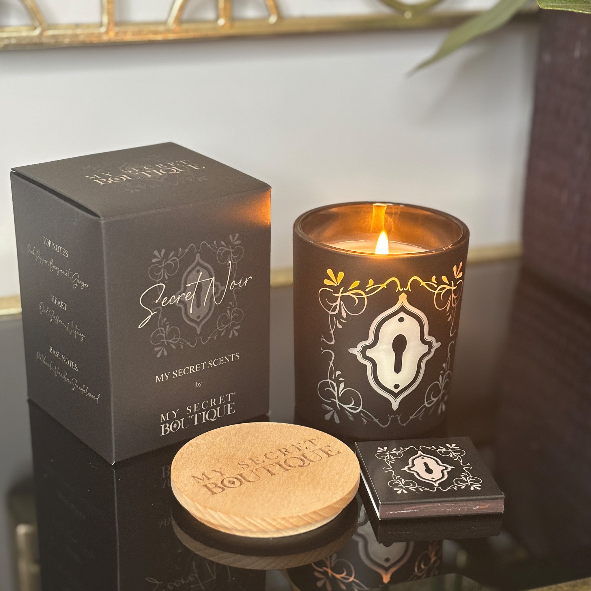Secret Noir Scented Candle