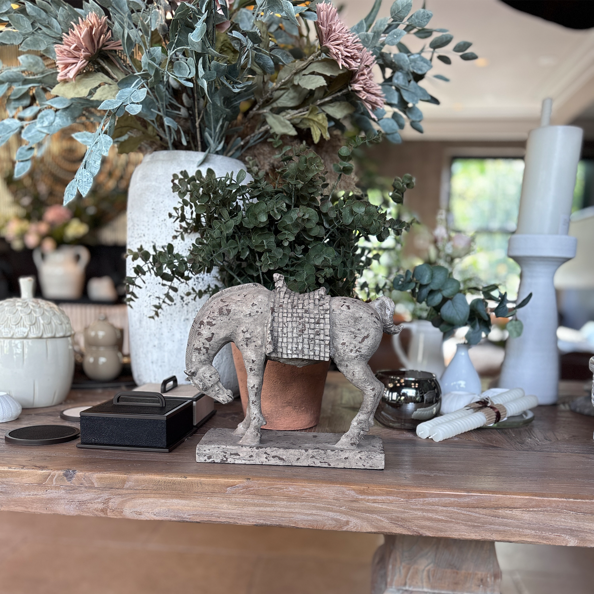 Rustic Bowing Horse Ornament
