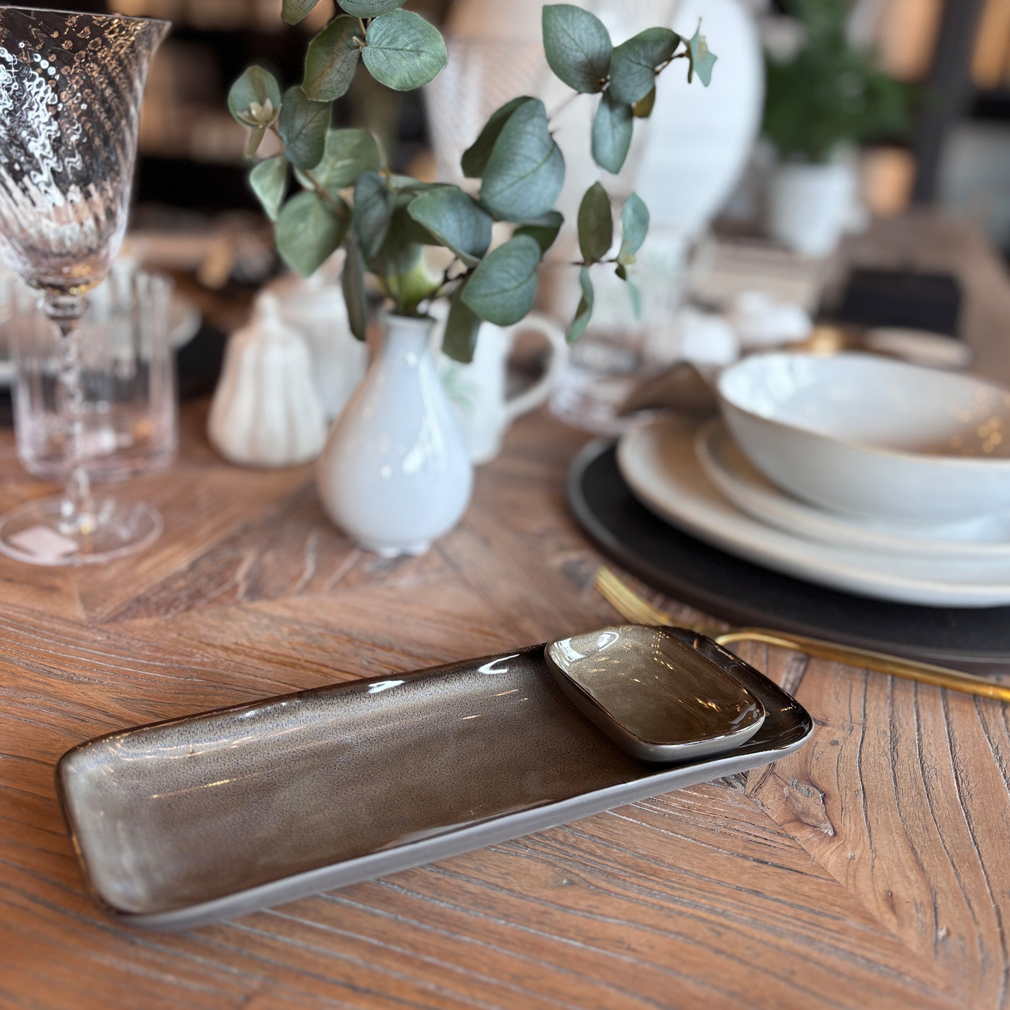 Serving Dish with Dip Bowl