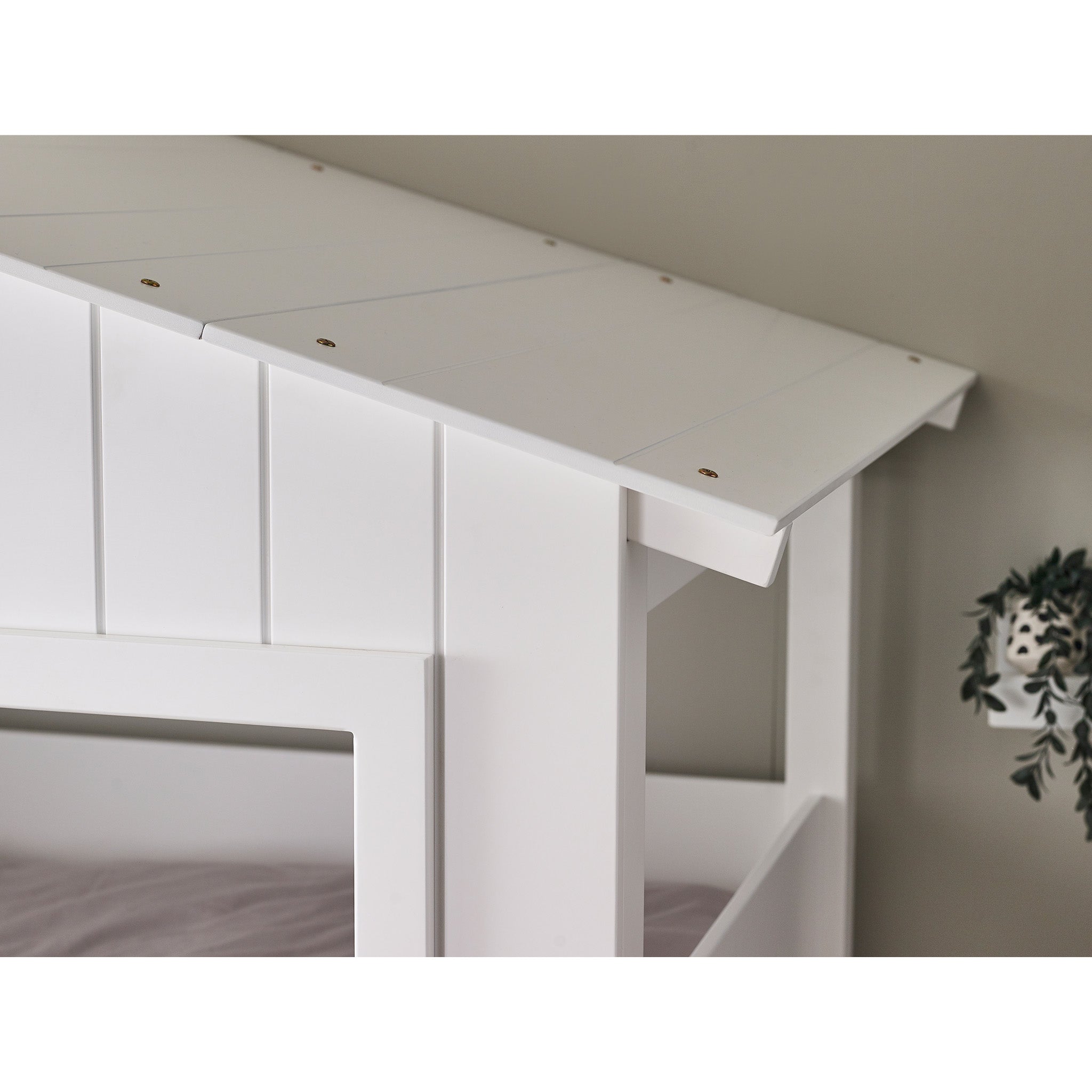 Single Bunk Treehouse Midsleeper Bed with Storage Unit