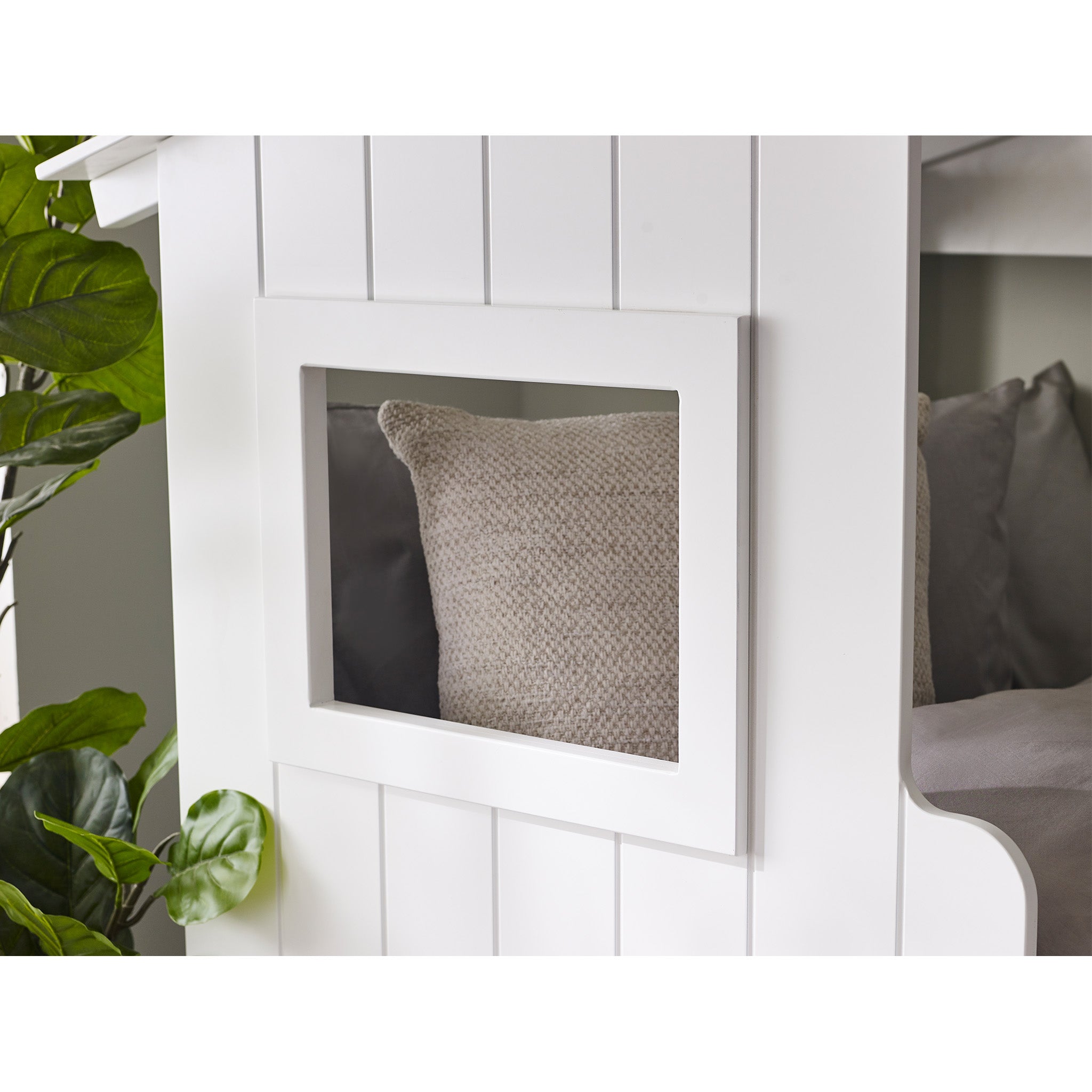 Single Bunk Treehouse Midsleeper Bed with Storage Unit