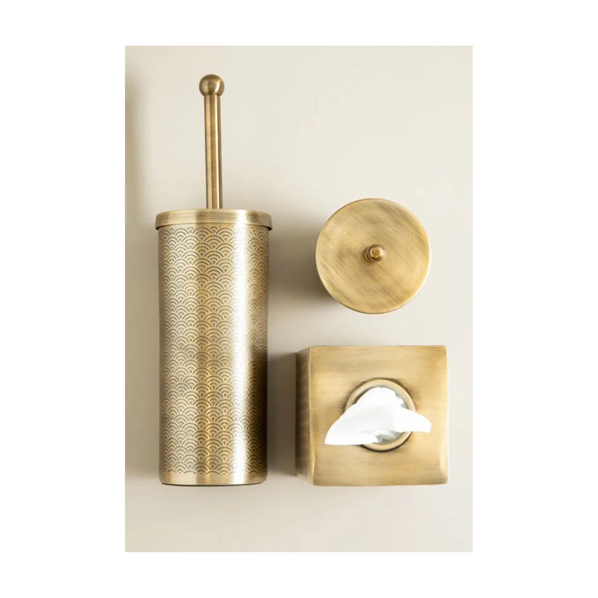 Scallop Etched Gold Finish Jar