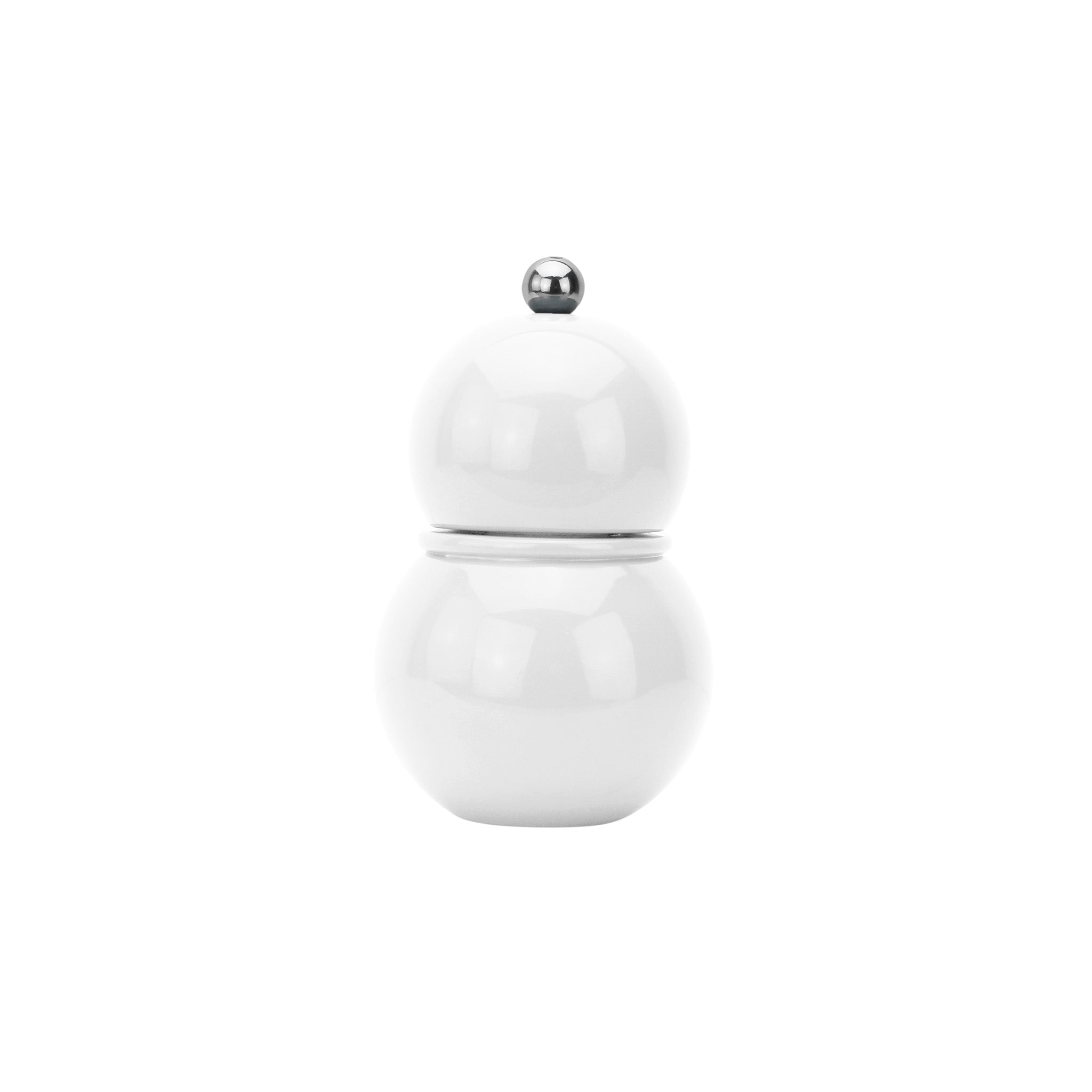 Salt and pepper grinder in a bobbin shape with a white lacquered gloss finish. Items are sold as individual, not a pair. Dimensions: 130 x 60 x 60 mm  Delivery: 2-3 weeks